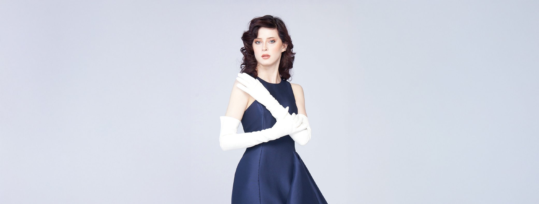 16bt Bicep Length White Italian Leather Gloves